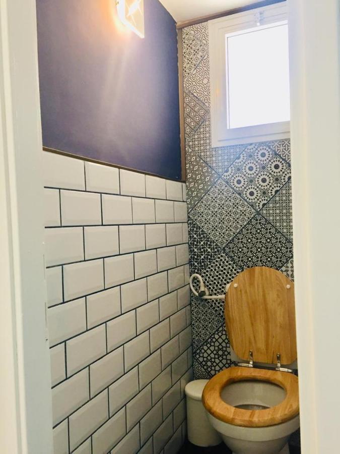 Shantell Boutique Apartments ネタニア エクステリア 写真
