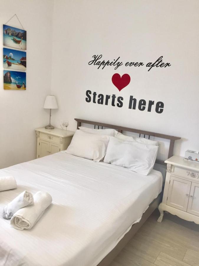 Shantell Boutique Apartments ネタニア エクステリア 写真