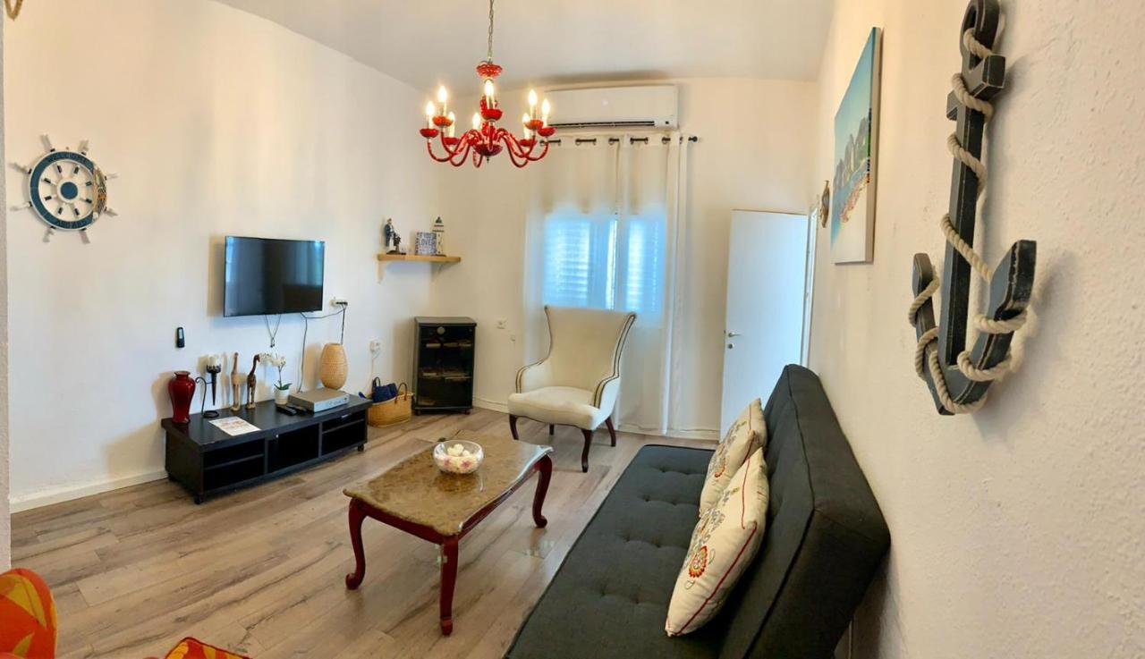 Shantell Boutique Apartments ネタニア エクステリア 写真
