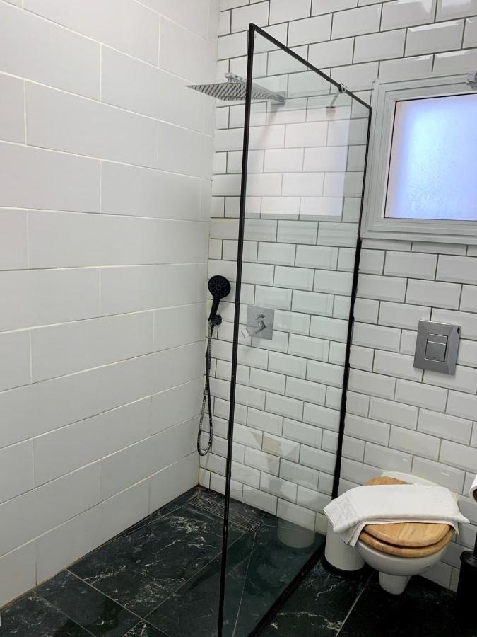 Shantell Boutique Apartments ネタニア エクステリア 写真
