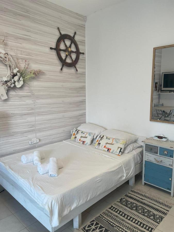 Shantell Boutique Apartments ネタニア エクステリア 写真