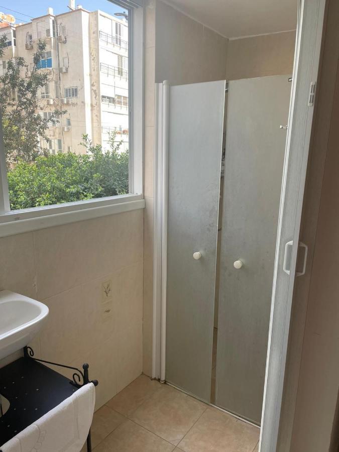 Shantell Boutique Apartments ネタニア エクステリア 写真